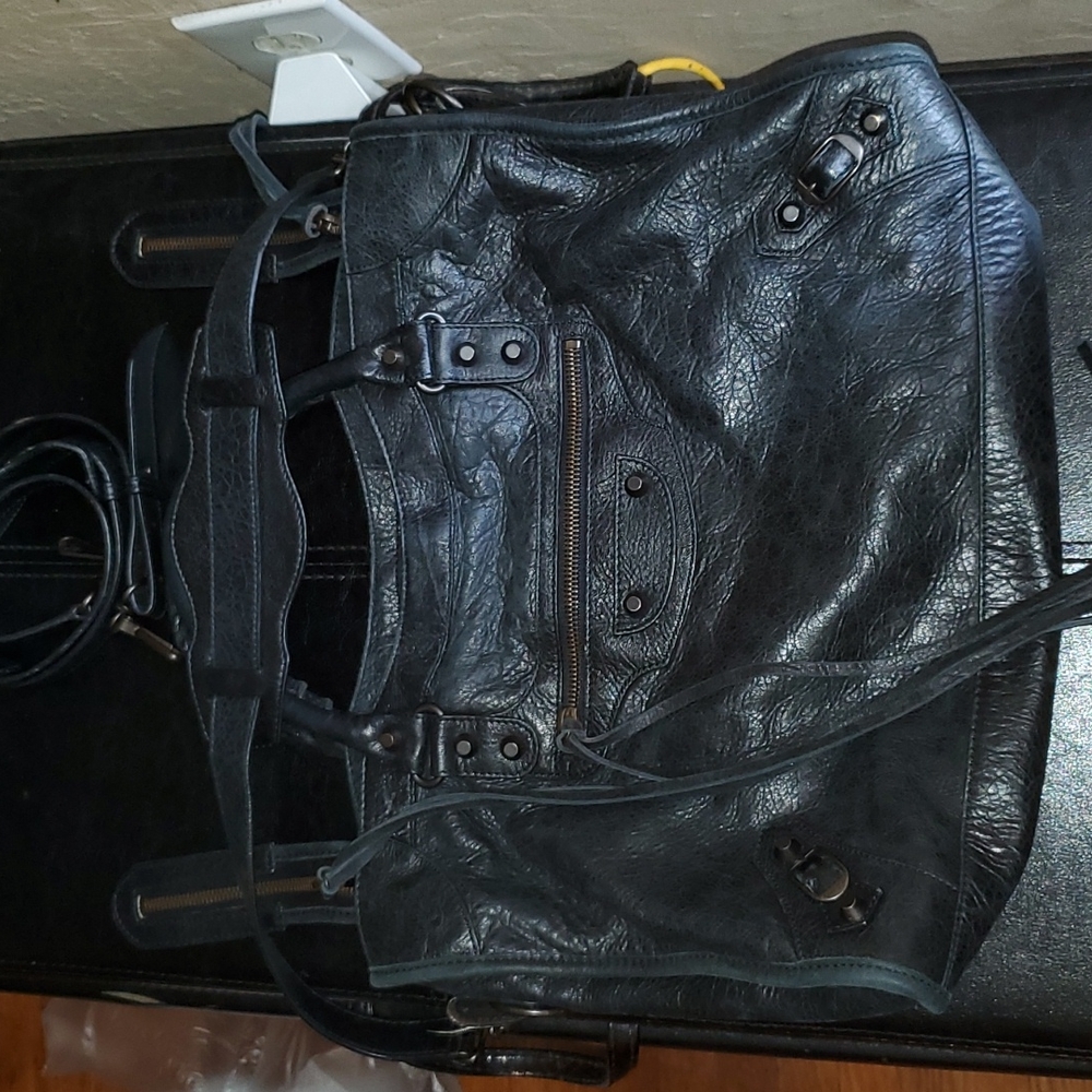 Balenciaga City 2 way bag, Firm Price - Picture 4 of 12